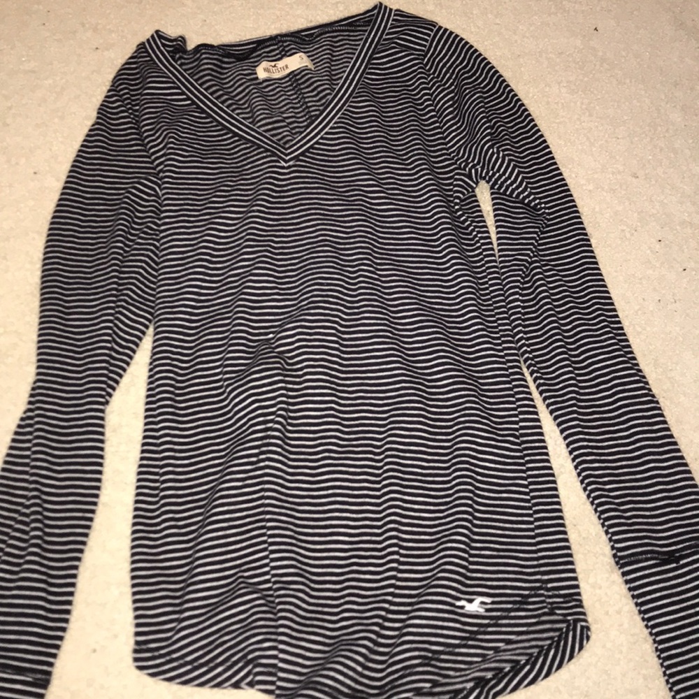 Vneck soft long sleeve shirt